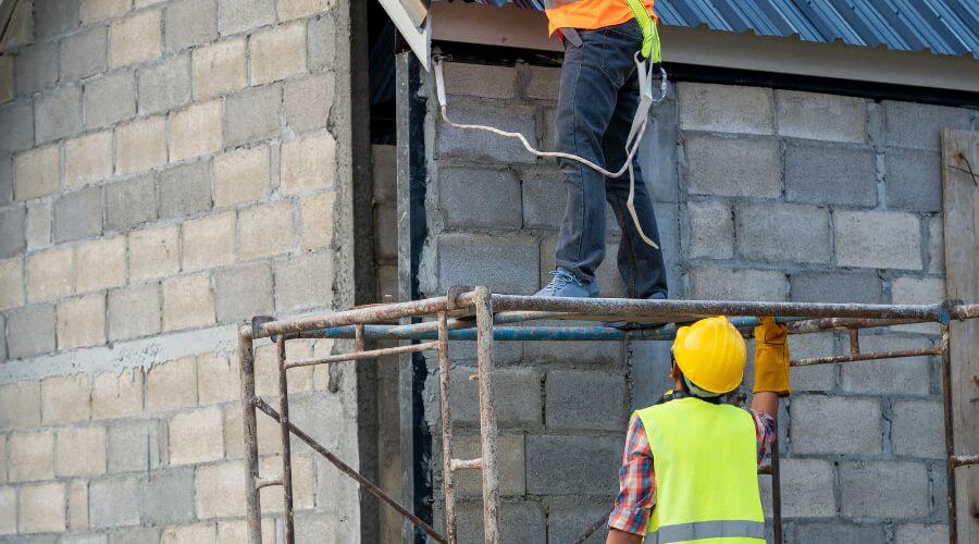 Expert new roof installation services in Wellington, KS